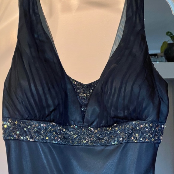 Patra Sleeveless Chiffon and sequin maxi dress v neck and back - Picture 2 of 3